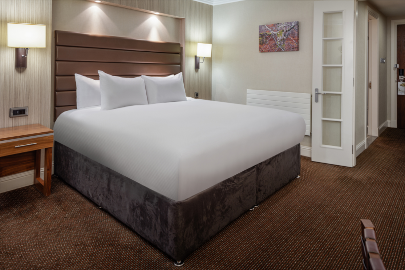 DoubleTree by Hilton Glasgow Westerwood - Guest Room