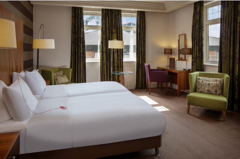 DoubleTree by Hilton The Stratford - Accessible Room