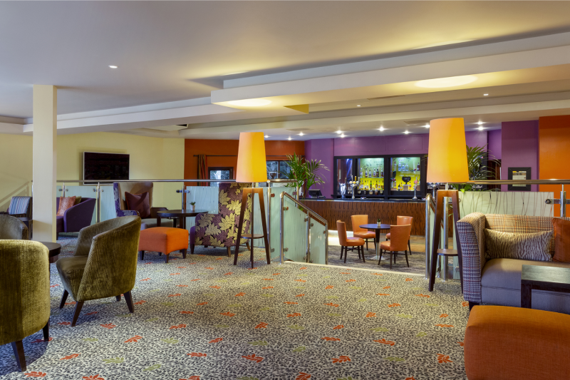 Stratford Manor - Bar and Lounge