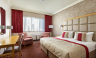 Stratford Manor - Deluxe Twin Room